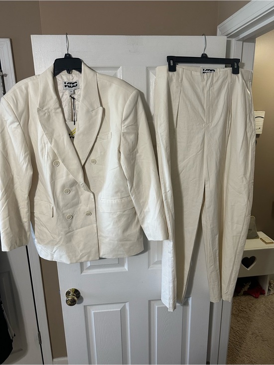 KBB Jackets & Blazers - Double-Breasted Cream Blazer and Trousers Set